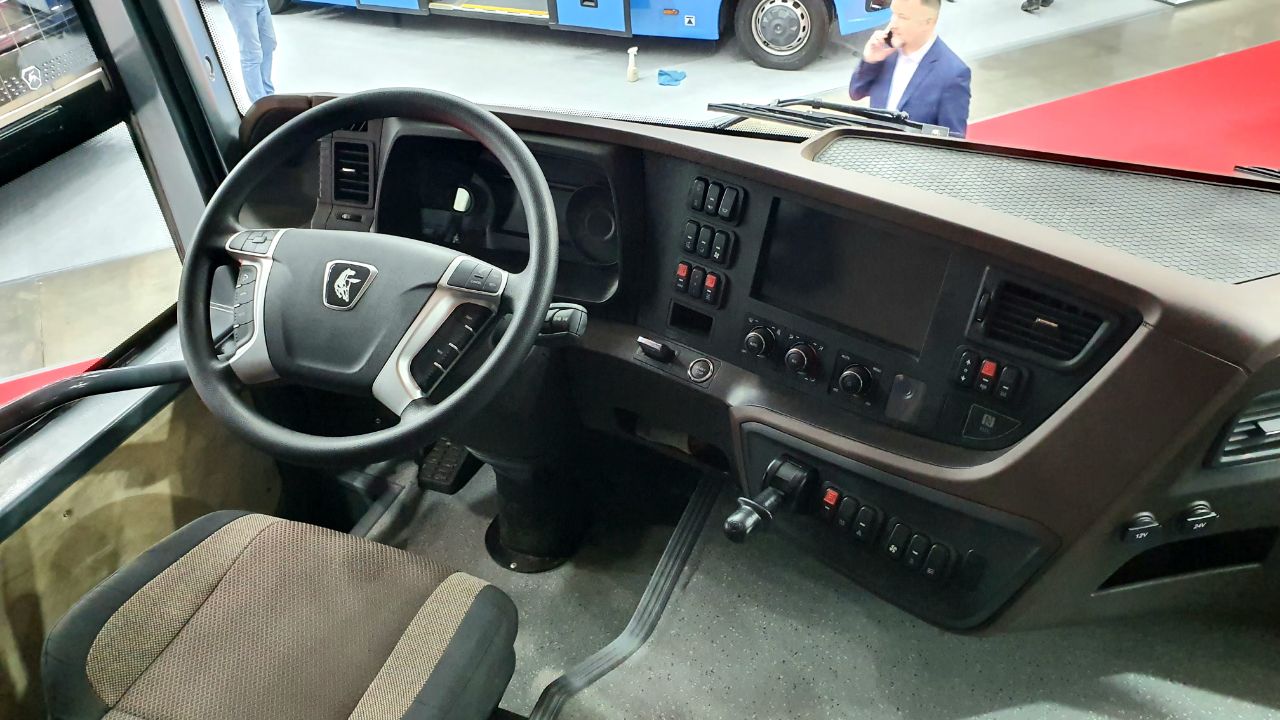 камаз 4