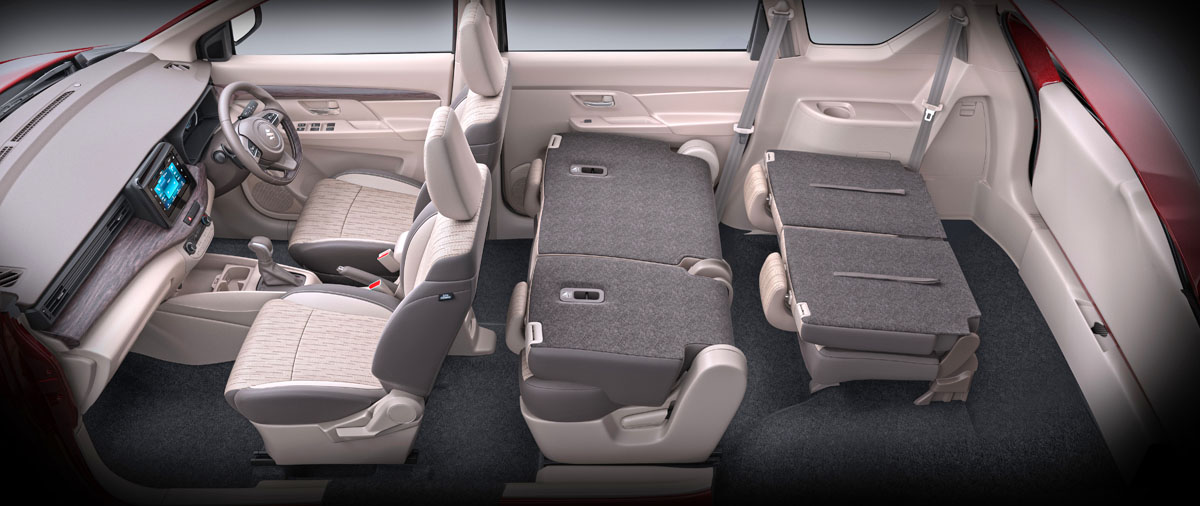 В России начали продавать недорогие компакт-вэны Suzuki Ertiga эртига 4