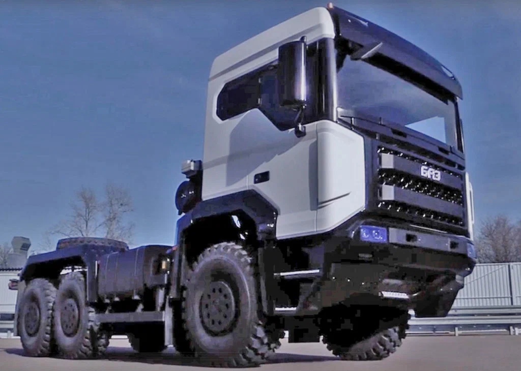 Представлен новый отечественный грузовик БАЗ-S36A11 баз 1