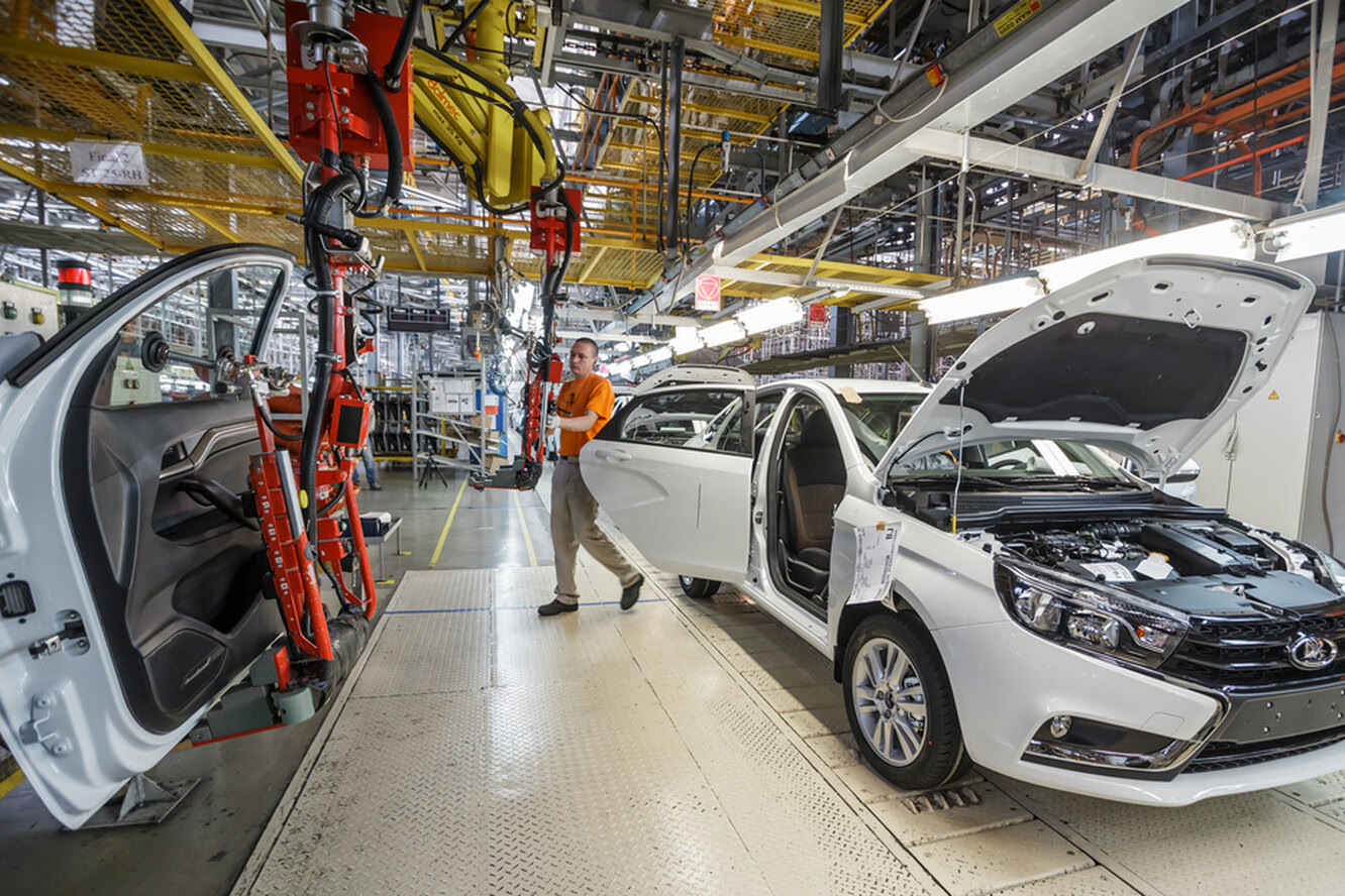 Стали известны комплектации Lada Vesta NG веста 0