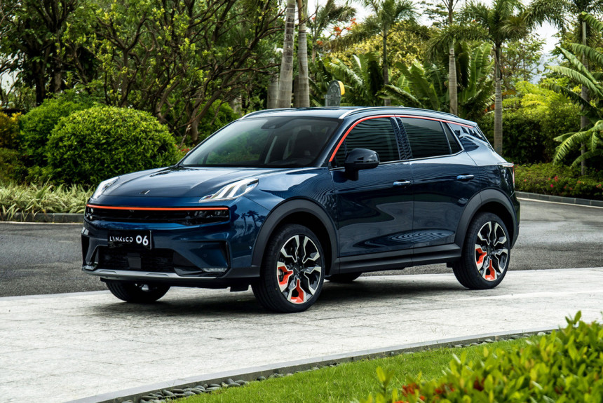 На российском авторынке появились премиальные кроссоверы Lynk&Co 06 линк 0