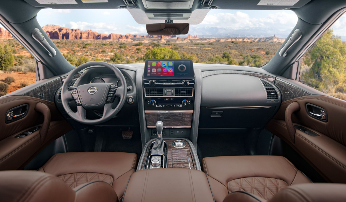 В России появились огромные внедорожники Nissan Armada армада 5
