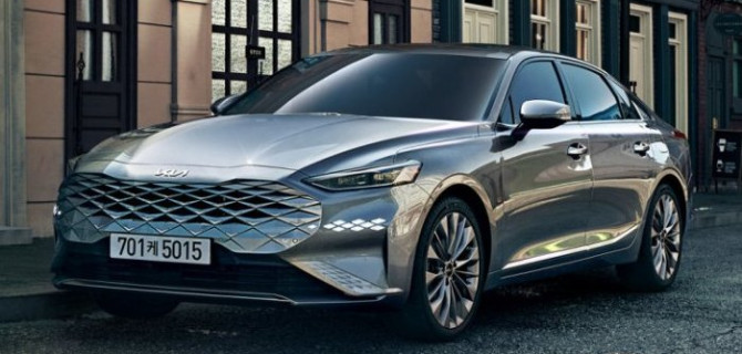 В нашей стране впервые начались продажи премиальных седанов KIA K8