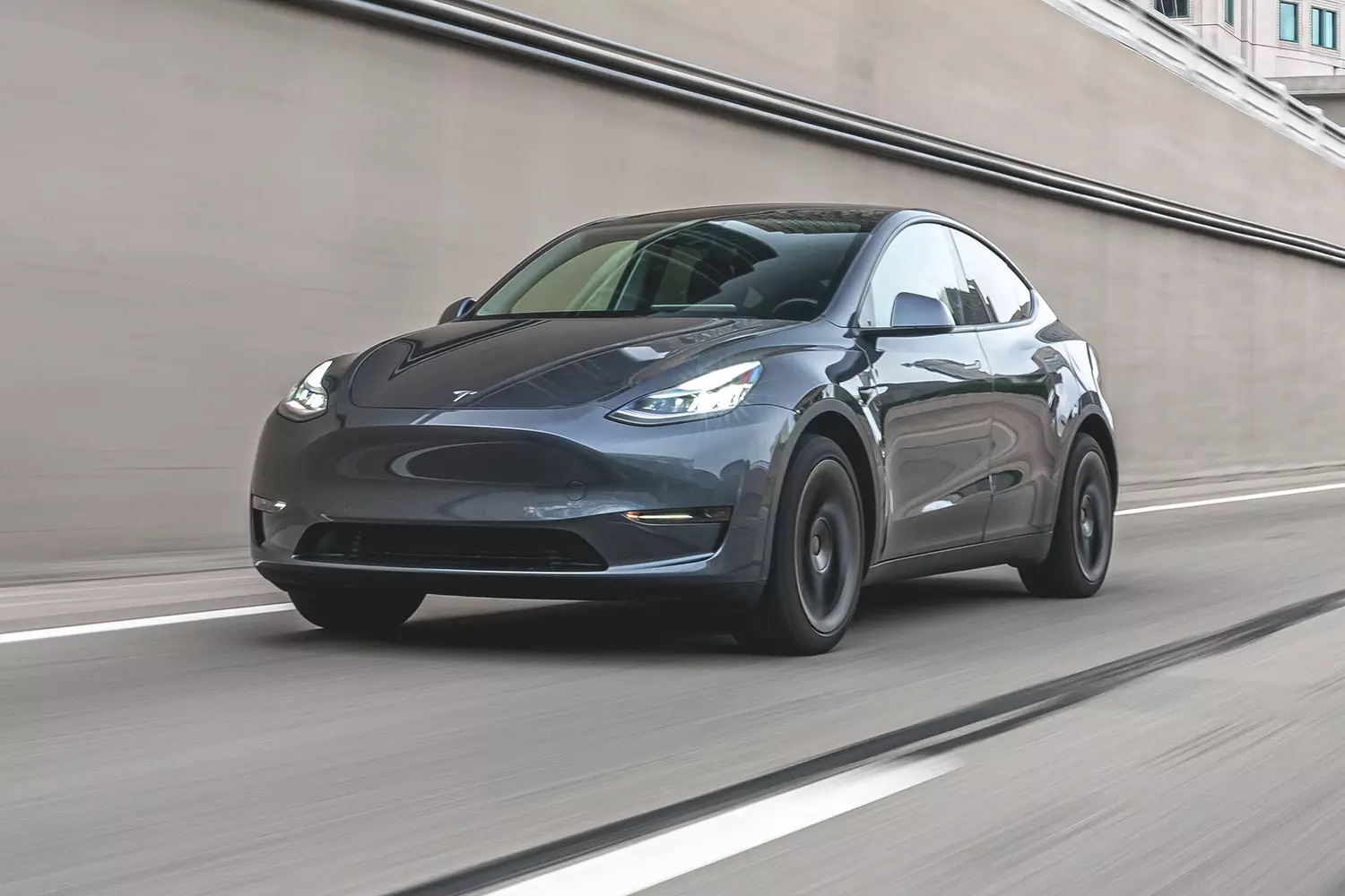 Tesla Model Y сделал электромобили самыми продаваемыми в мире Tesla Model Y