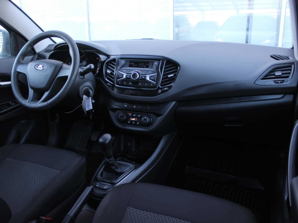 Объявлены все комплектации седана Lada Vesta NG и официальные цены на них веста 3