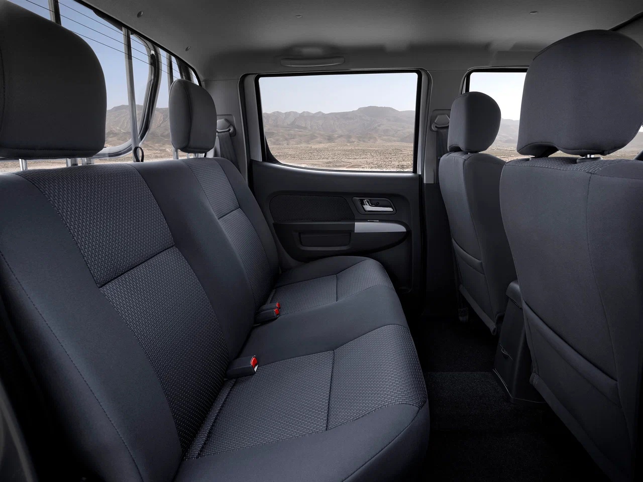 В России впервые появились пикапы Peugeot Pick-Up пежо 4