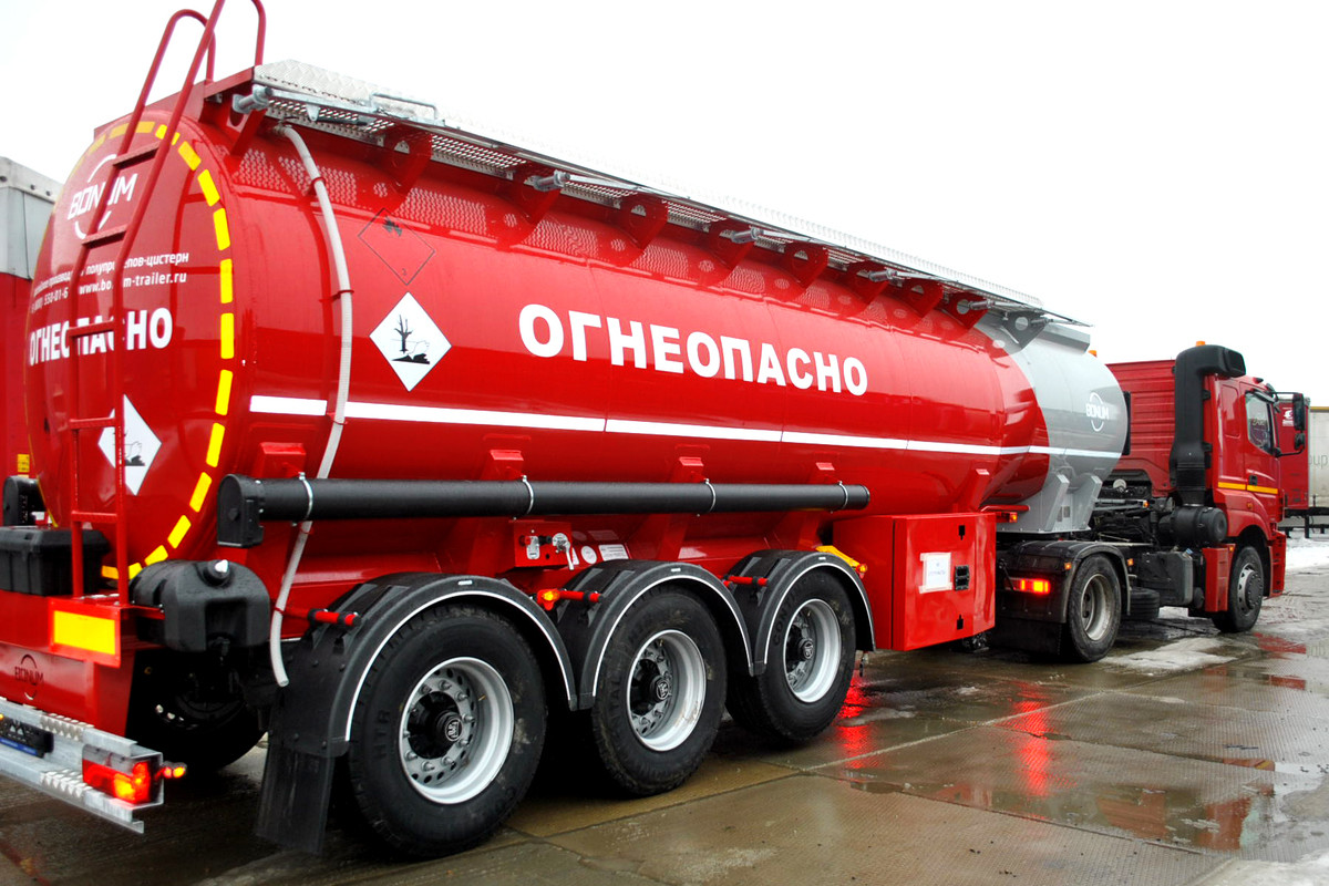 ФАС потребовала увеличить объём продаж бензина бензин 2