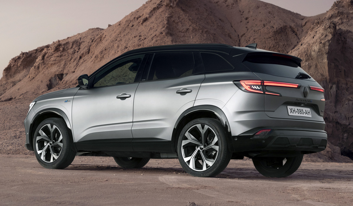 На российском авторынке впервые появились паркетники Renault Austral рено 2