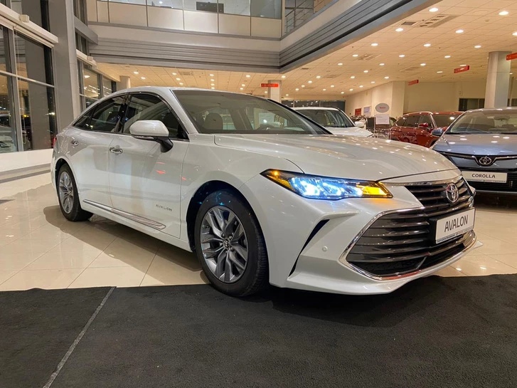 Снижены рублёвые цены на две модели Toyota тойота 2