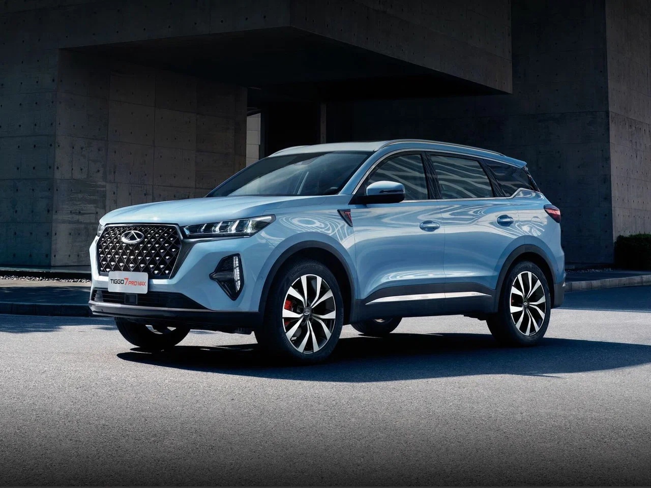 В нашей стране наконец-то появится полноприводная модификация кроссовера Chery Tiggo 7 Pro Max чери 1