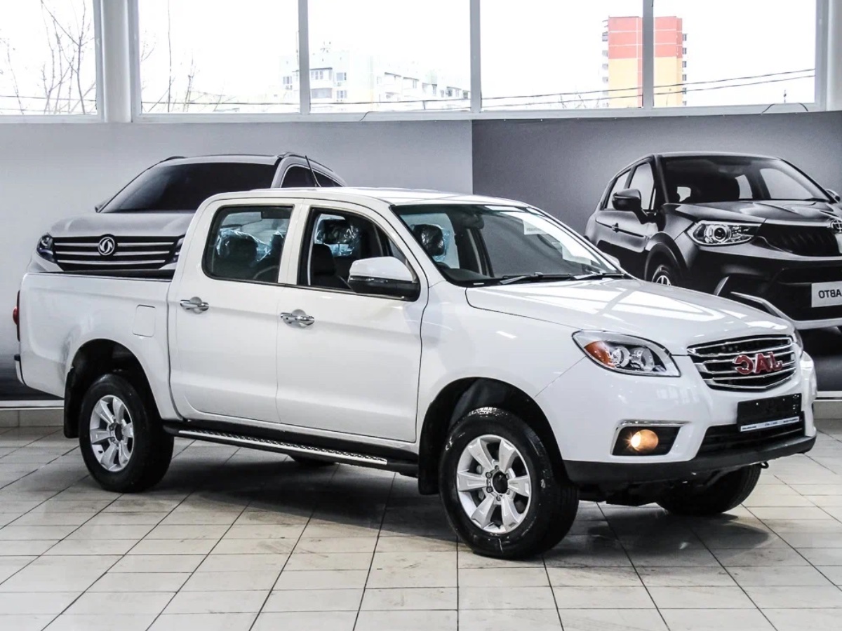 JAC T6