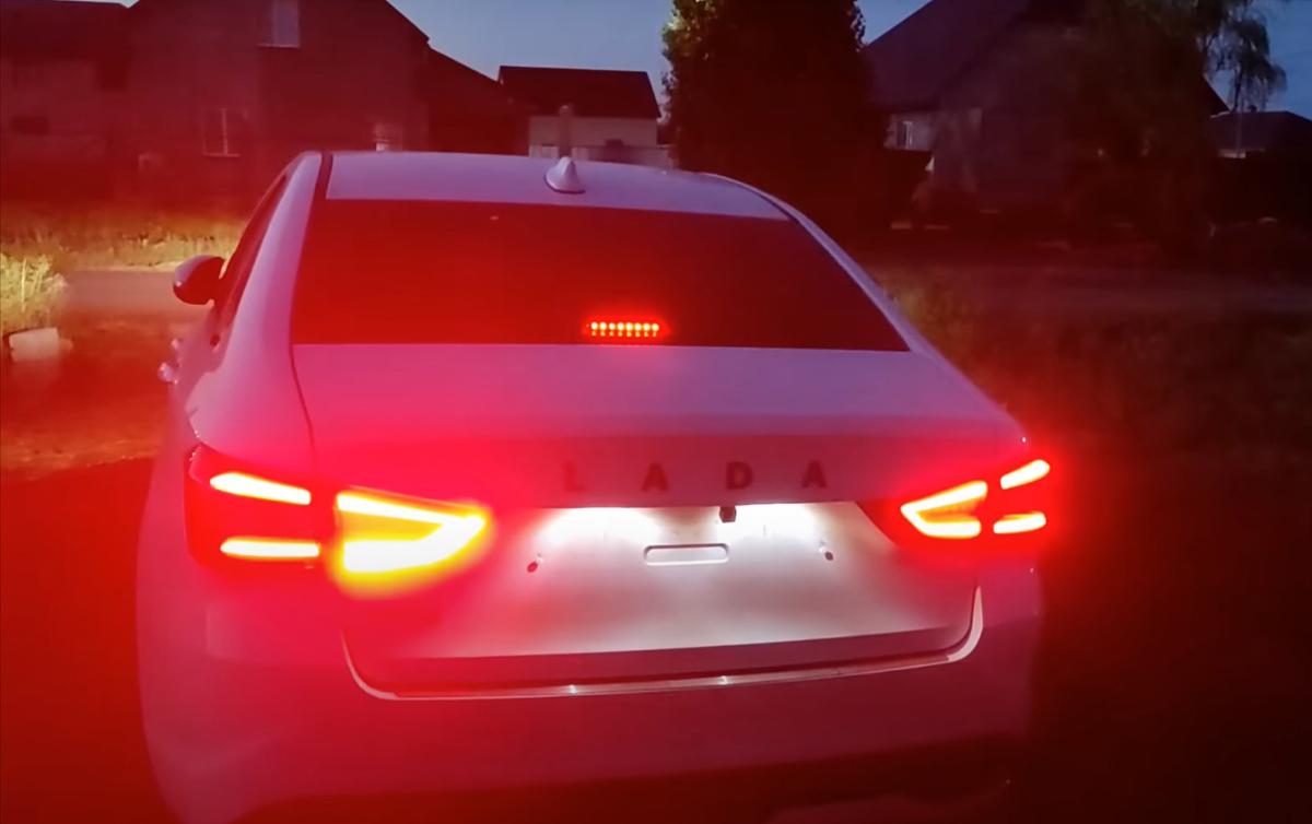У автомобилей Lada Vesta NG выявлен серьёзный дефект веста