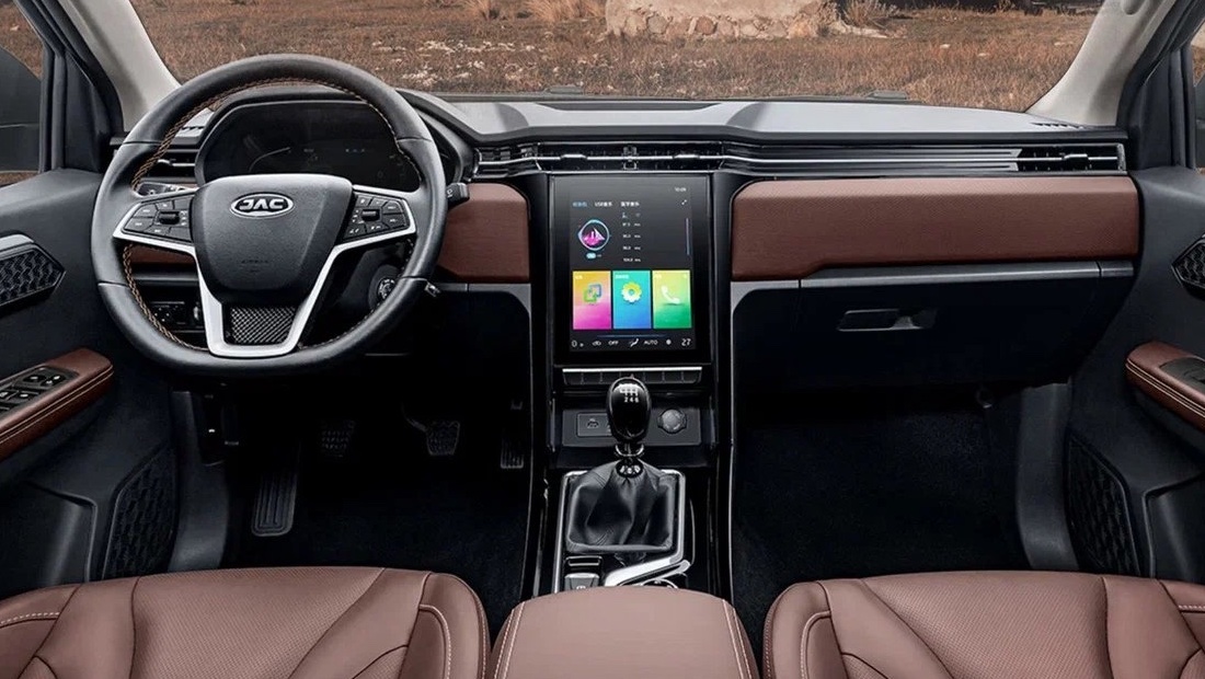 Стал известен официальный российский ценник на пикапы JAC T8 Pro — не удивили JAC T8 Pro