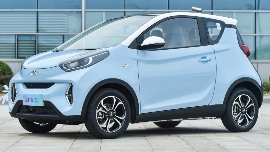 Chery привезут в Россию два электрических кроссовера — маленький и побольше Chery eQ1