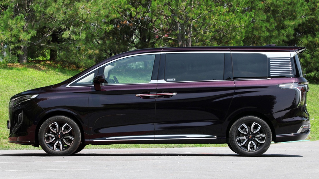 Hongqi HQ9