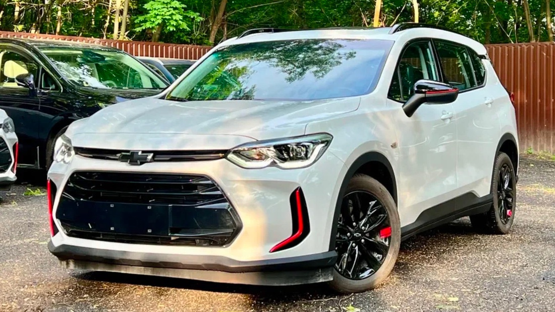 Chevrolet Orlando может заменить в России подорожавшие Lada Largus Chevrolet Orlando 1