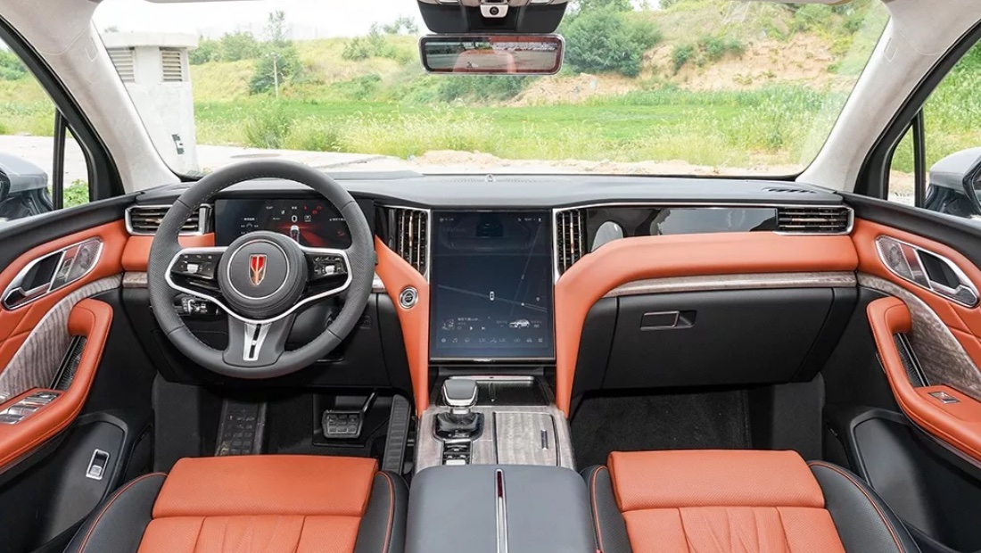 Hongqi HS7 салон