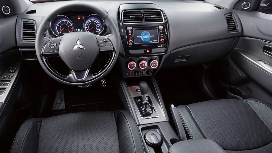 Mitsubishi ASX салон
