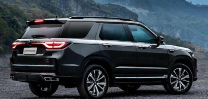 Полноразмерный кроссовер Changan CS95 New — не новый, а другой