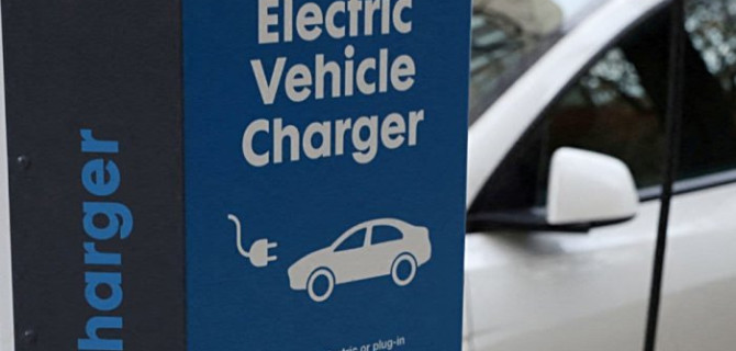 В США признают окончание EV-эйфории и предлагают вообще отказаться от автомобилей