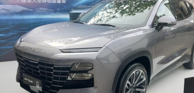 На «Автоторе» налажено производство автомобилей марки Jetour — начали с кроссовера Jetour Dashing