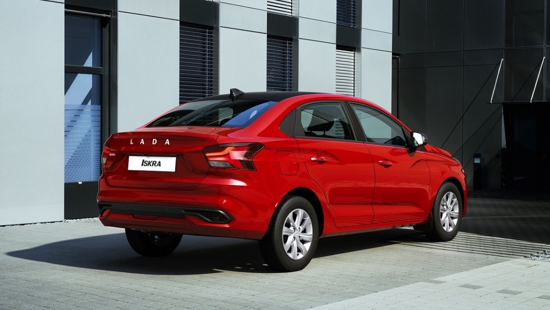 «АвтоВАЗ» показал новый седан LADA Iskra искра лада
