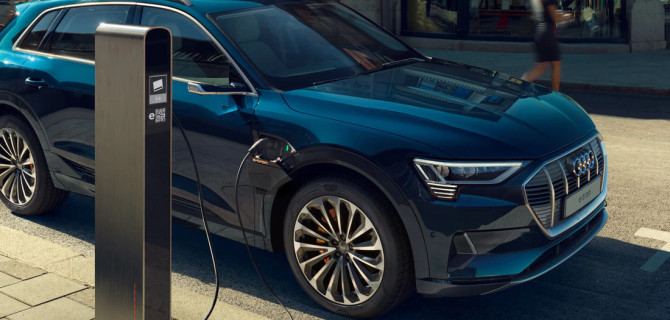 Q8 e-tron 