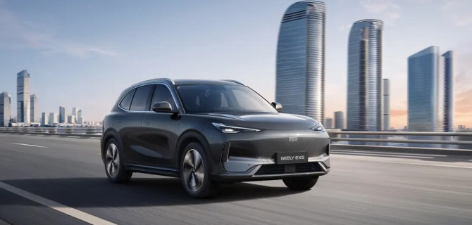 Geely EX5