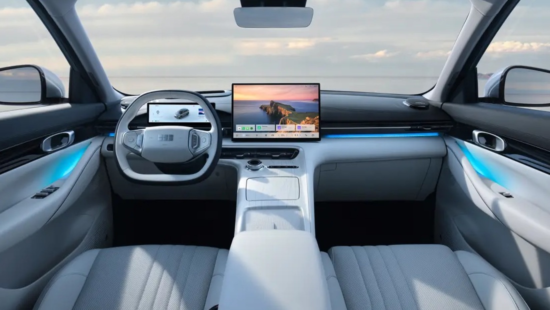 В России начали продавать электромобиль Geely EX5 Geely EX5 салон