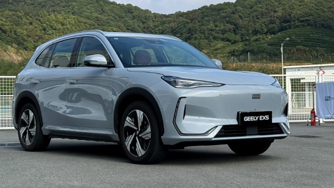 В России начали продавать электромобиль Geely EX5 Geely EX5.