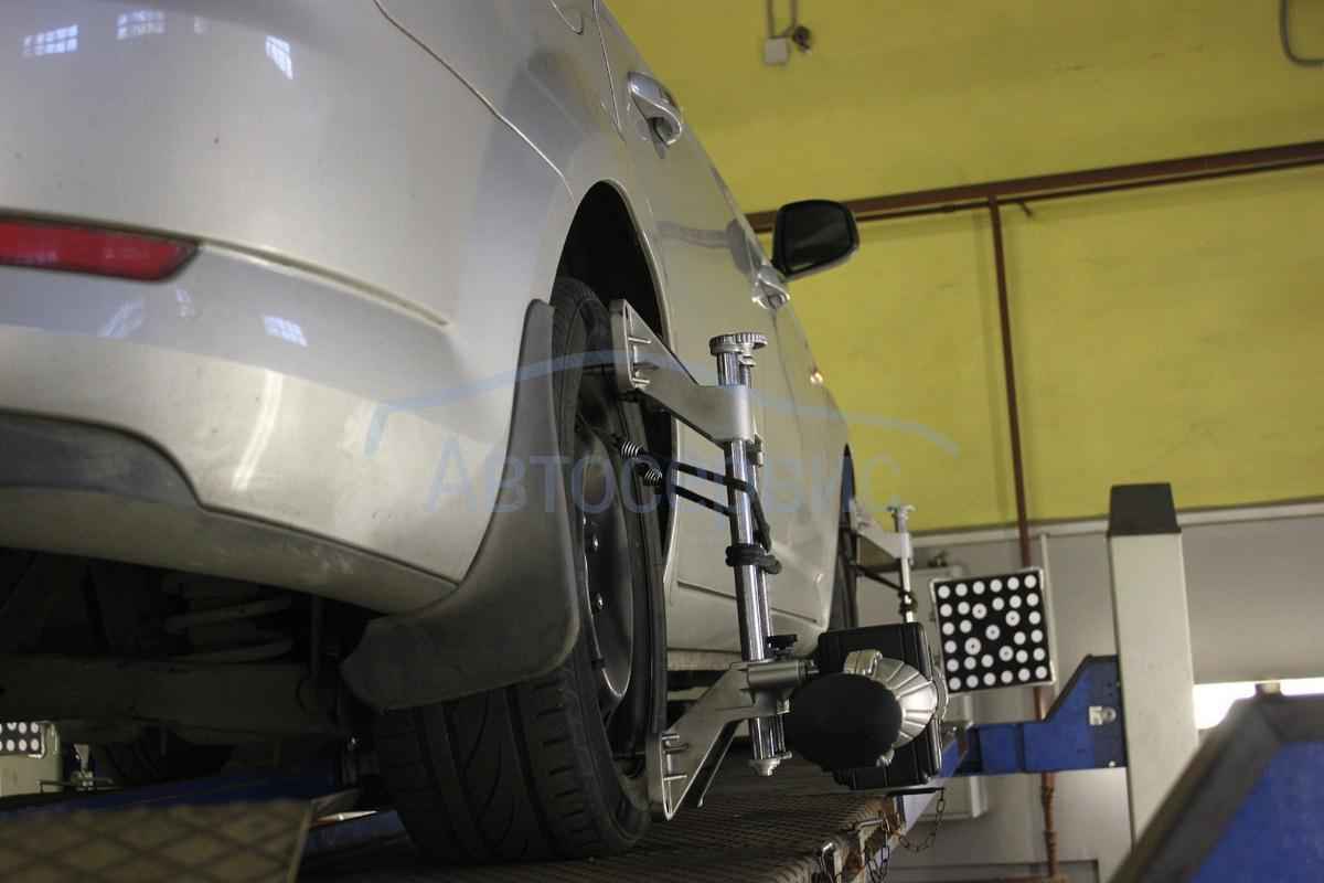 Сход-развал Ford: в какие сроки выполнять, стоимость и поиск проверенного сервиса в Москве Сход-развал Ford в автотехцентре