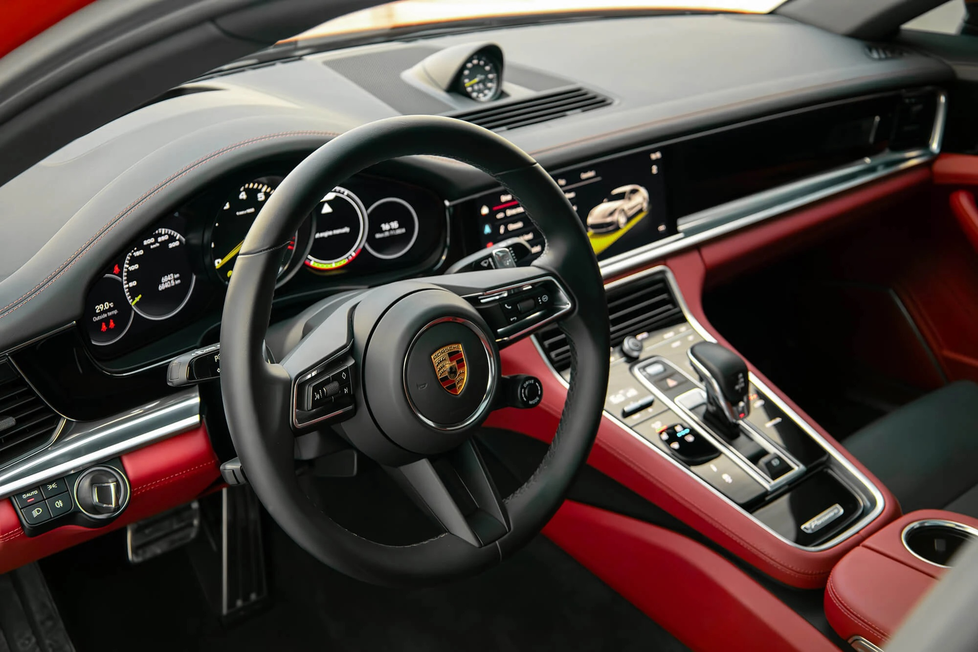Особенности аренды Porsche в Дубае