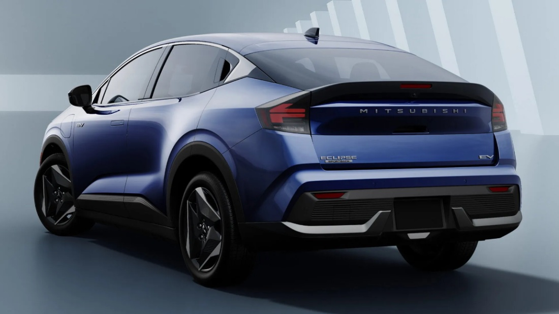 Новый Mitsubishi Eclipse оказался просто перелицованным Nissan Leaf новый Mitsubishi Eclipse