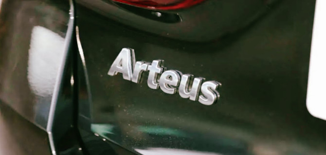 Lada Arteus