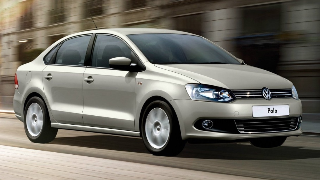 3 Volkswagen Polo 2009 - 2015