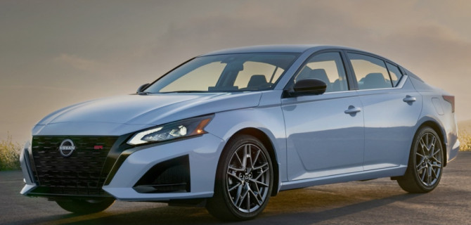 Nissan Altima