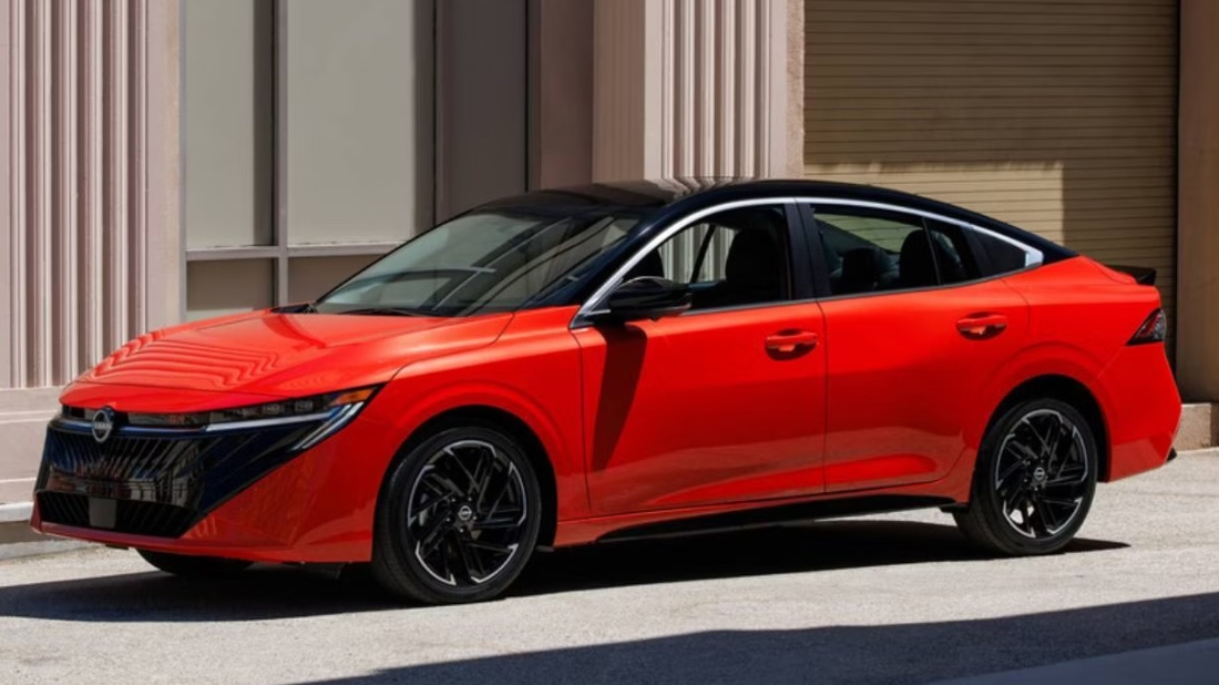 Nissan решил прекратить выпуск популярного седана Altima Nissan Sentra