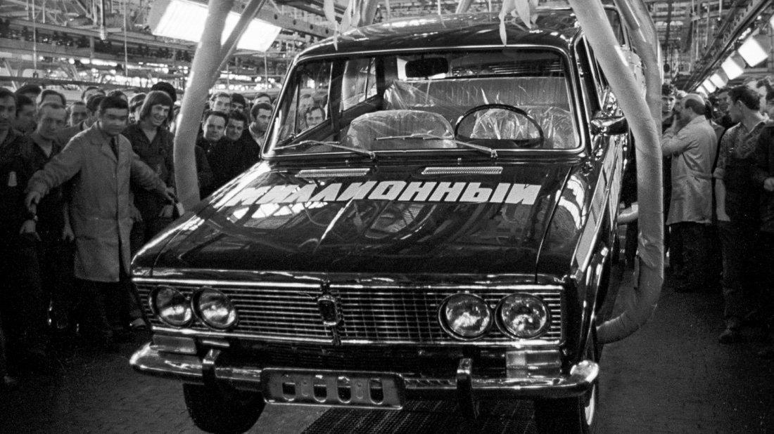 "АвтоВАЗу" – 60 лет! Интересные факты о самом начале 2