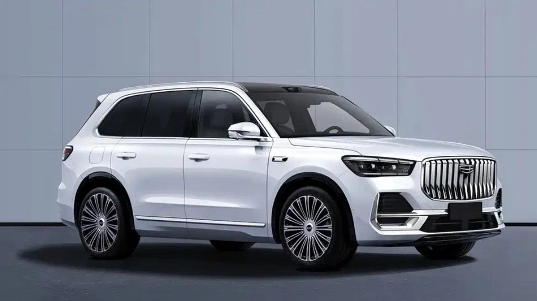 В Китае показали замену для Geely Monjaro, но старая версия у нас останется под новым названием Geely Xingyue L Plus