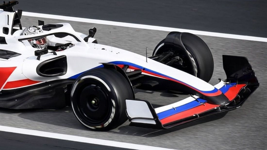 Российским гонщикам вернули флаг и гимн: FIA отменила ограничения автогонки с российской символикой