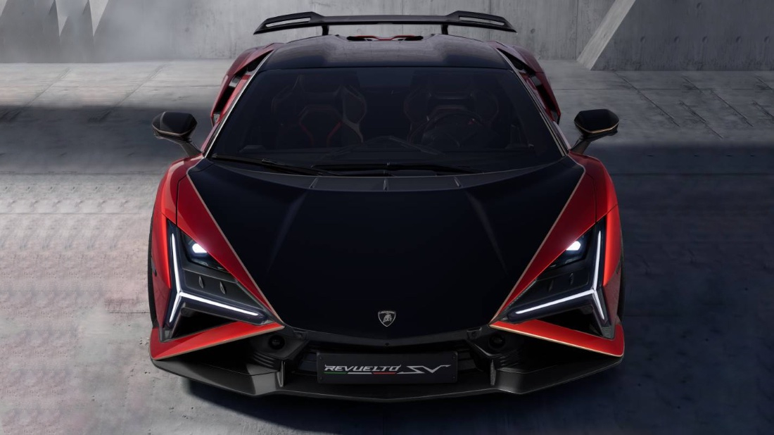 Lamborghini Revuelto SV