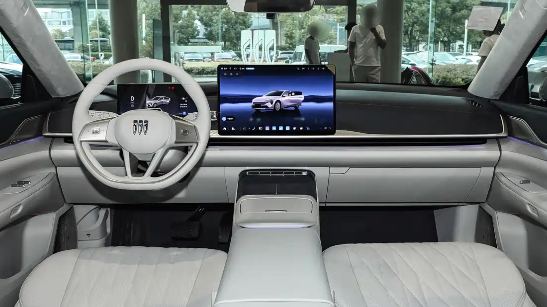 Buick представила электрический Electra L7 - 5 метров и 702 км на одной зарядке Buick Electra L7