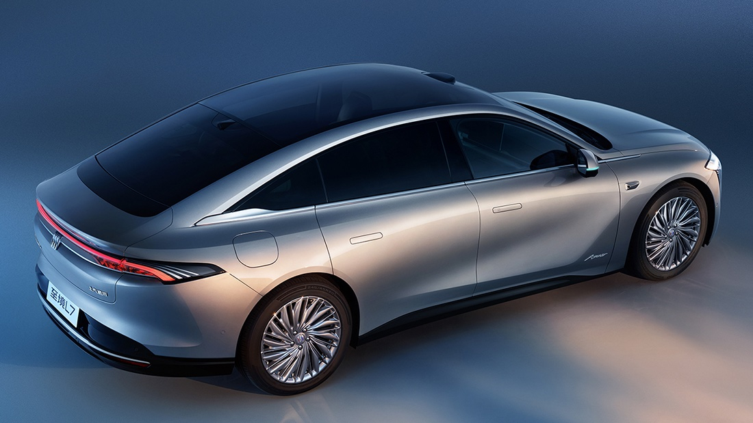 Buick представила электрический Electra L7 - 5 метров и 702 км на одной зарядке Buick Electra L7
