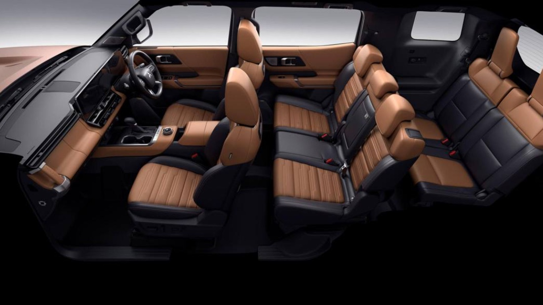 Новый Mitsubishi Pajero 2026 салон
