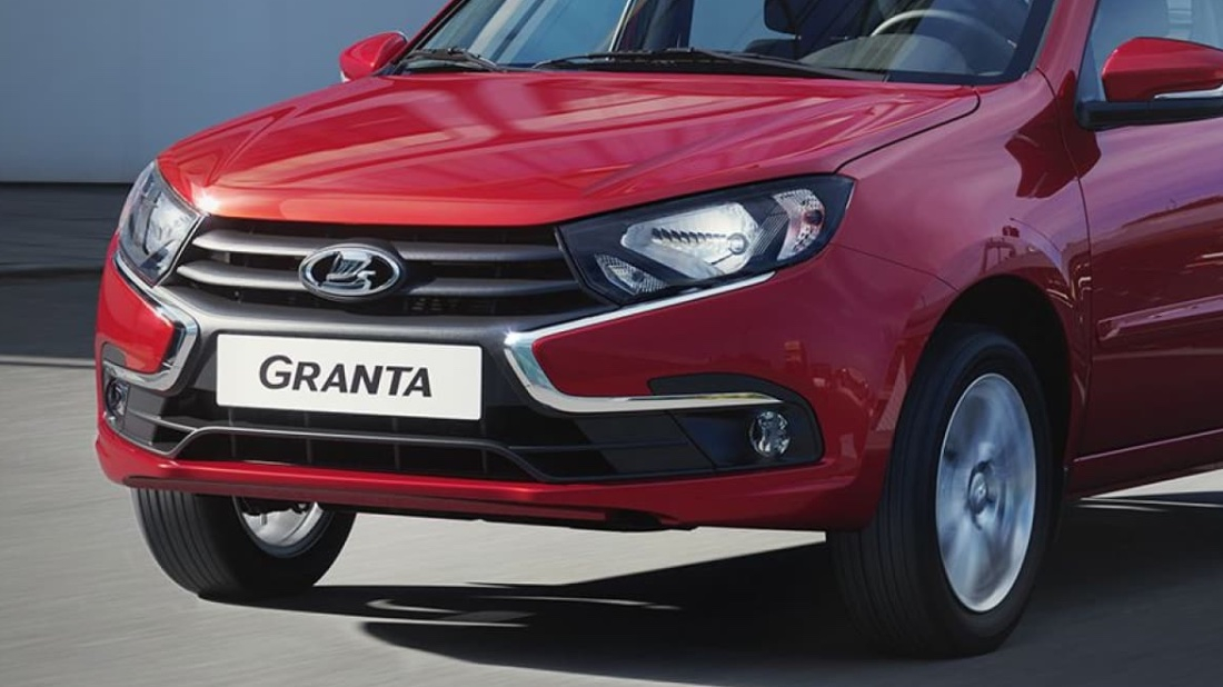 Granta круче всех: продажи LADA в сентябре достигли максимума с начала года Lada Granta