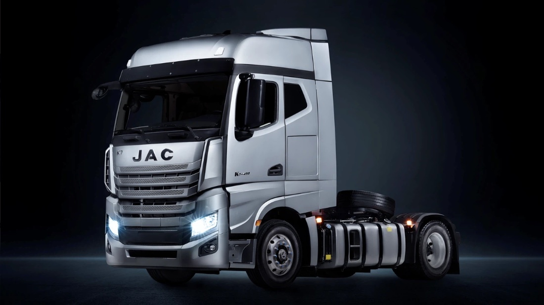 JAC K7