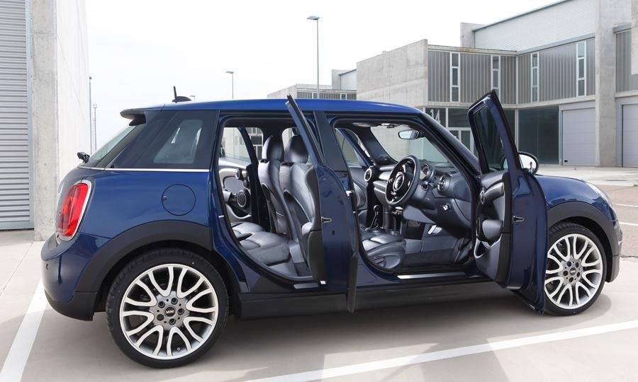 Mini Hardtop 4-door