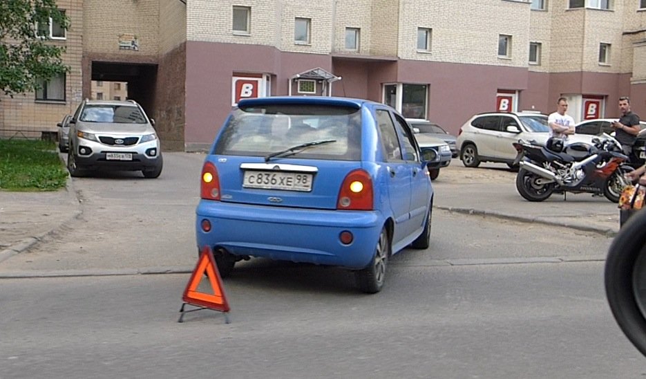 ДТП на улице Обручевых