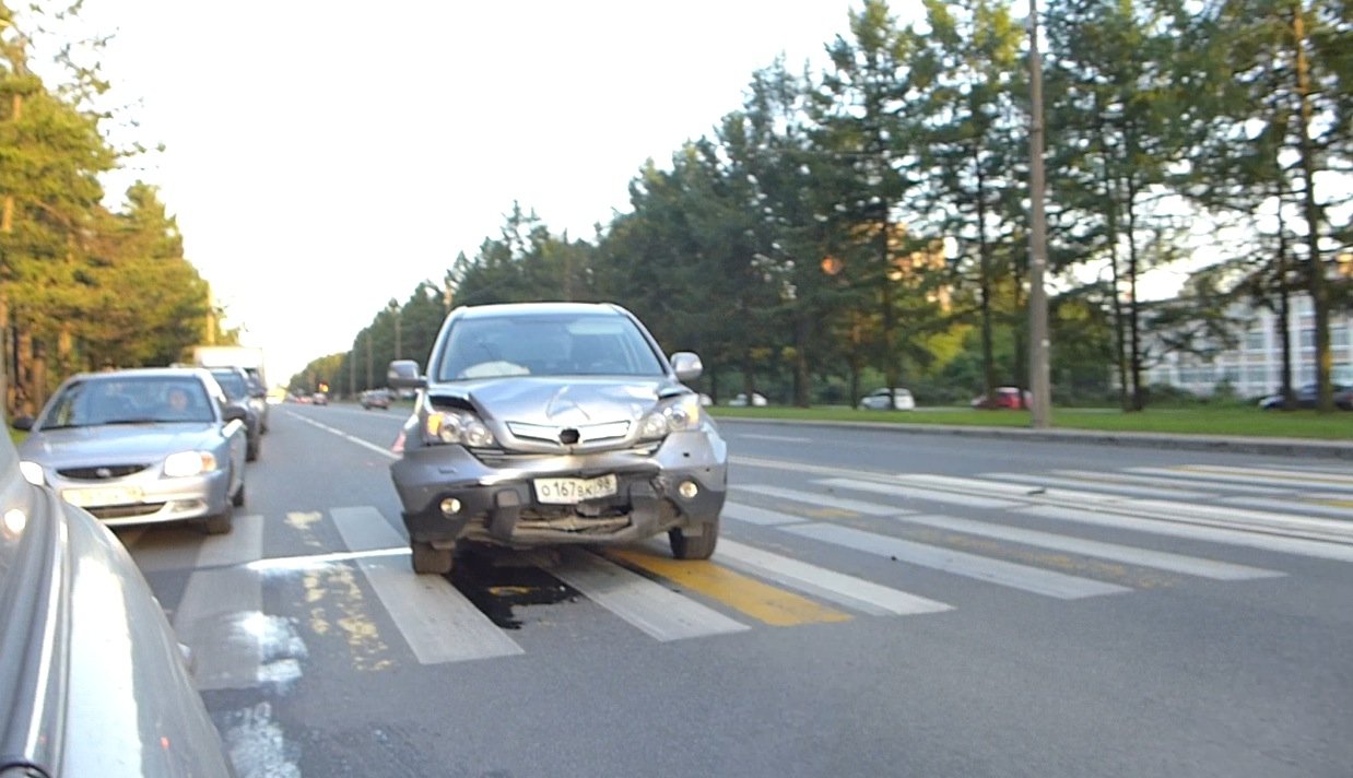 ДТП на проспекте Мориса Тореза