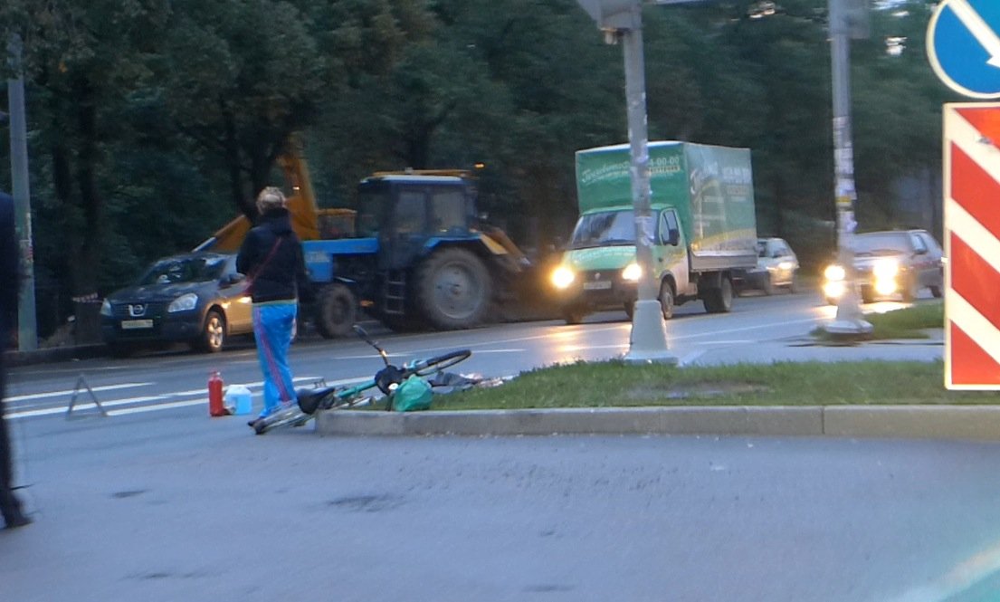 ДТП с велосипедистом напротив Озерков